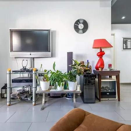 Seaside Terrace Retreat: Orihuela's 2-bedroom Oasis * Playa Flamenca